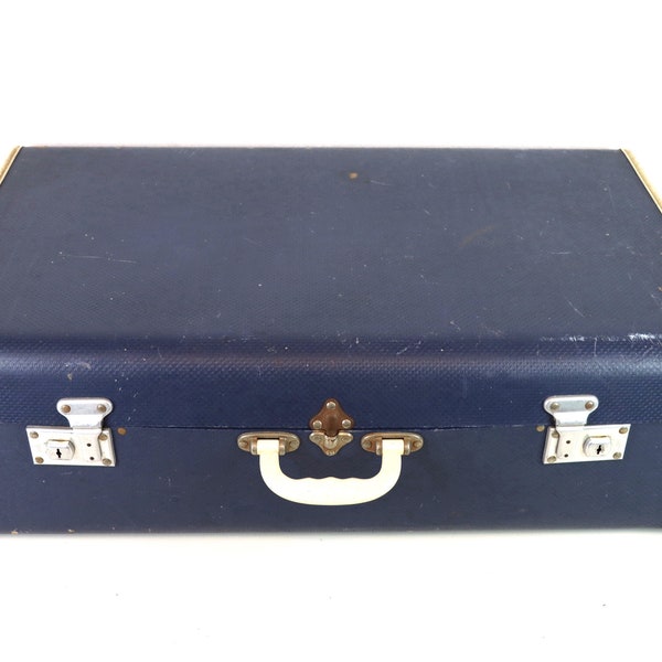 Blauer Koffer | retro