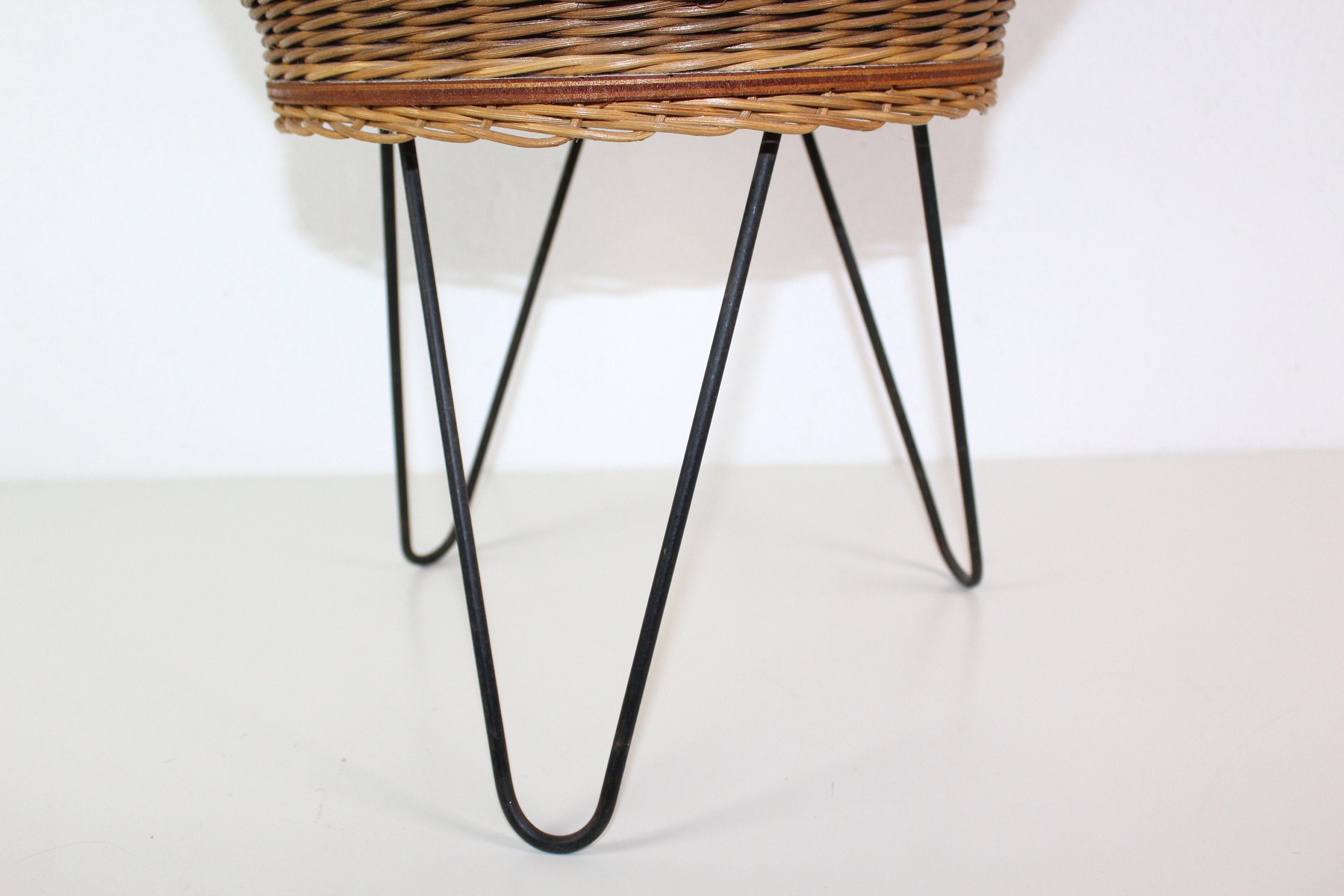 Vintage Basket With Feet Etsy