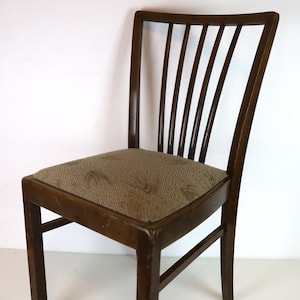 Upholstered chair | vintage
