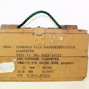 Alte militärische Kiste