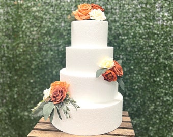 Terracotta and cream Cake flower arrangements, small flower clusters, flower accents