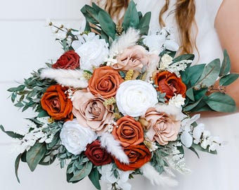 Terracotta and rust boho wedding bouquets; terracotta and ivory bouquet, boho bouquet, fall bouquet