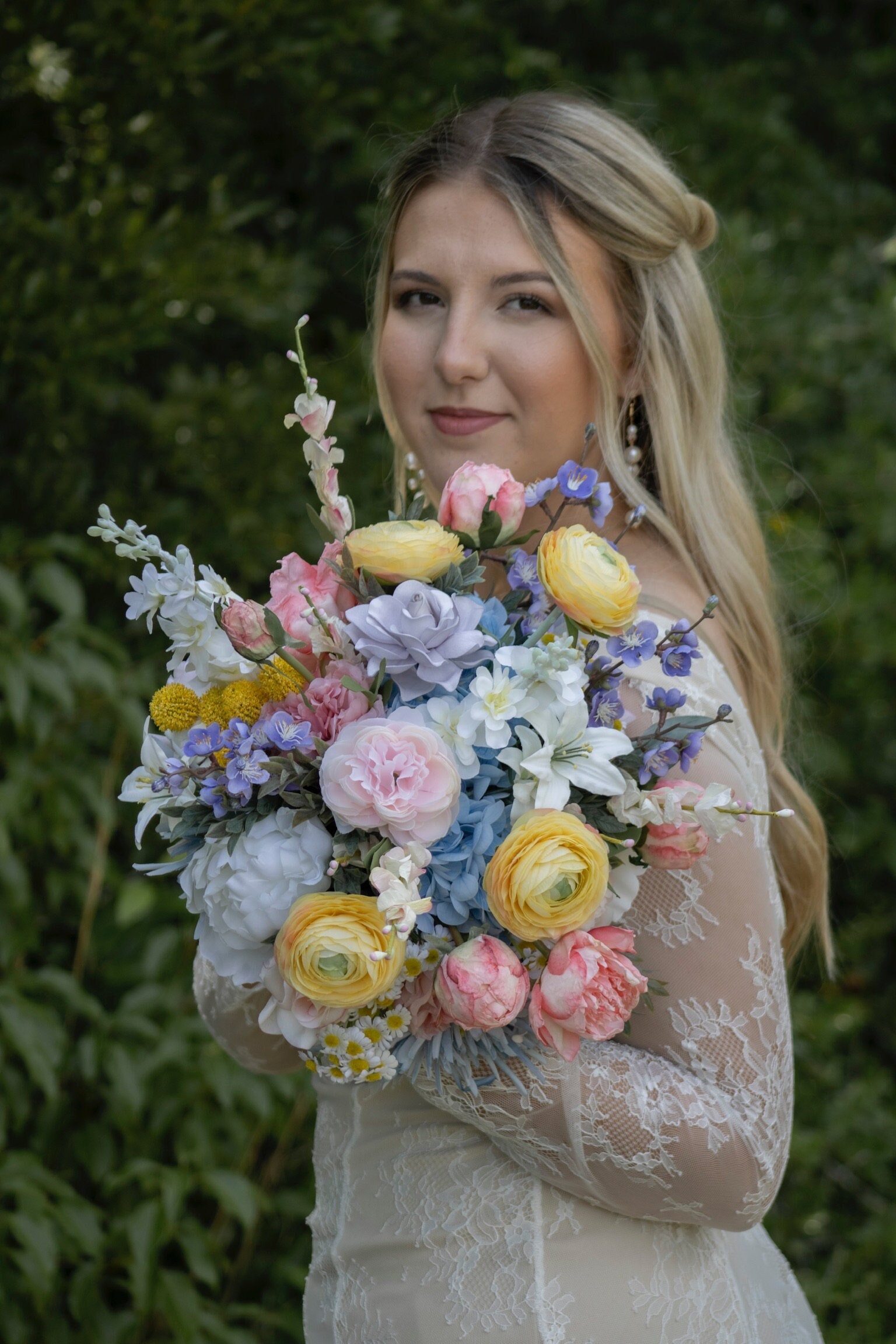 Summer wedding bouquet, Colorful Whimsical Bouquet, spring bouquet, Wildflower bouquet, Vibrant wedding bouquet