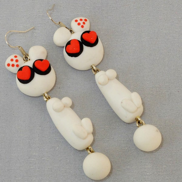 boucle d'oreille kawaii lapin blanc articulé pate polymère fimo