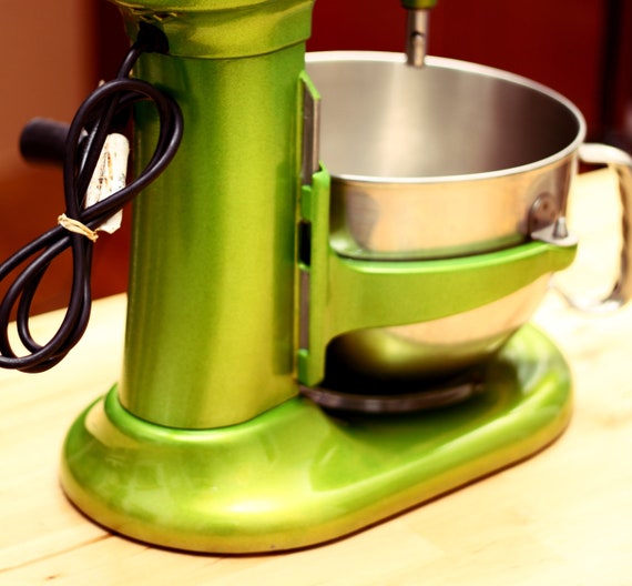 How to Fix a KitchenAid Pro 600 Mixer 