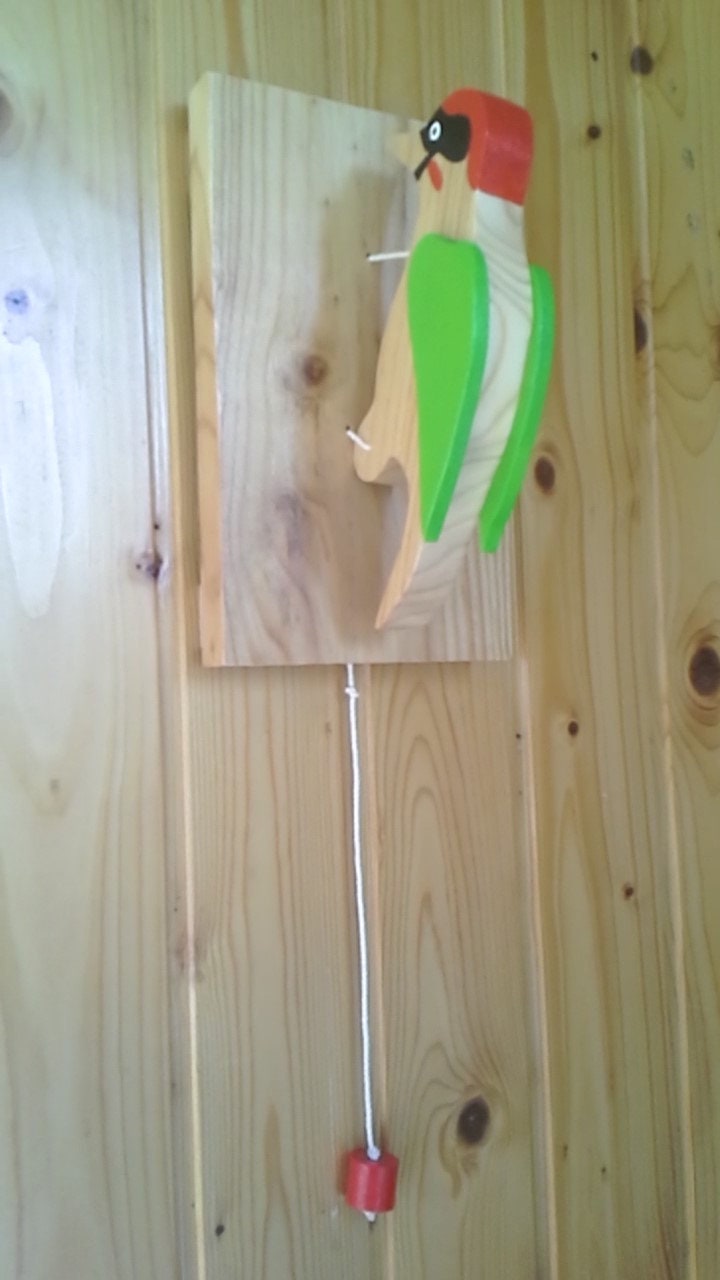 Woody Wood Knocker. Pic Vert Frappeur de Porte.