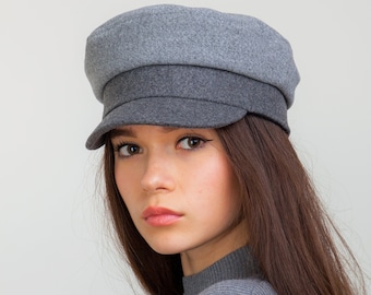 Cashmere fiddler cap for women. Baker boy hat. Newsboy cap