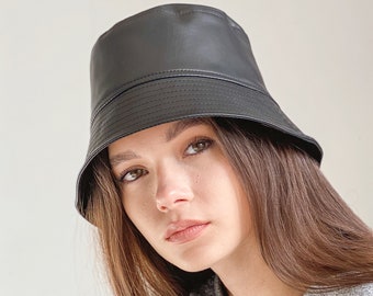 Leather bucket hat with fleece lining for fall winter season