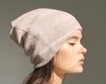 Winter slouchy beanie hat with fleece lining for women