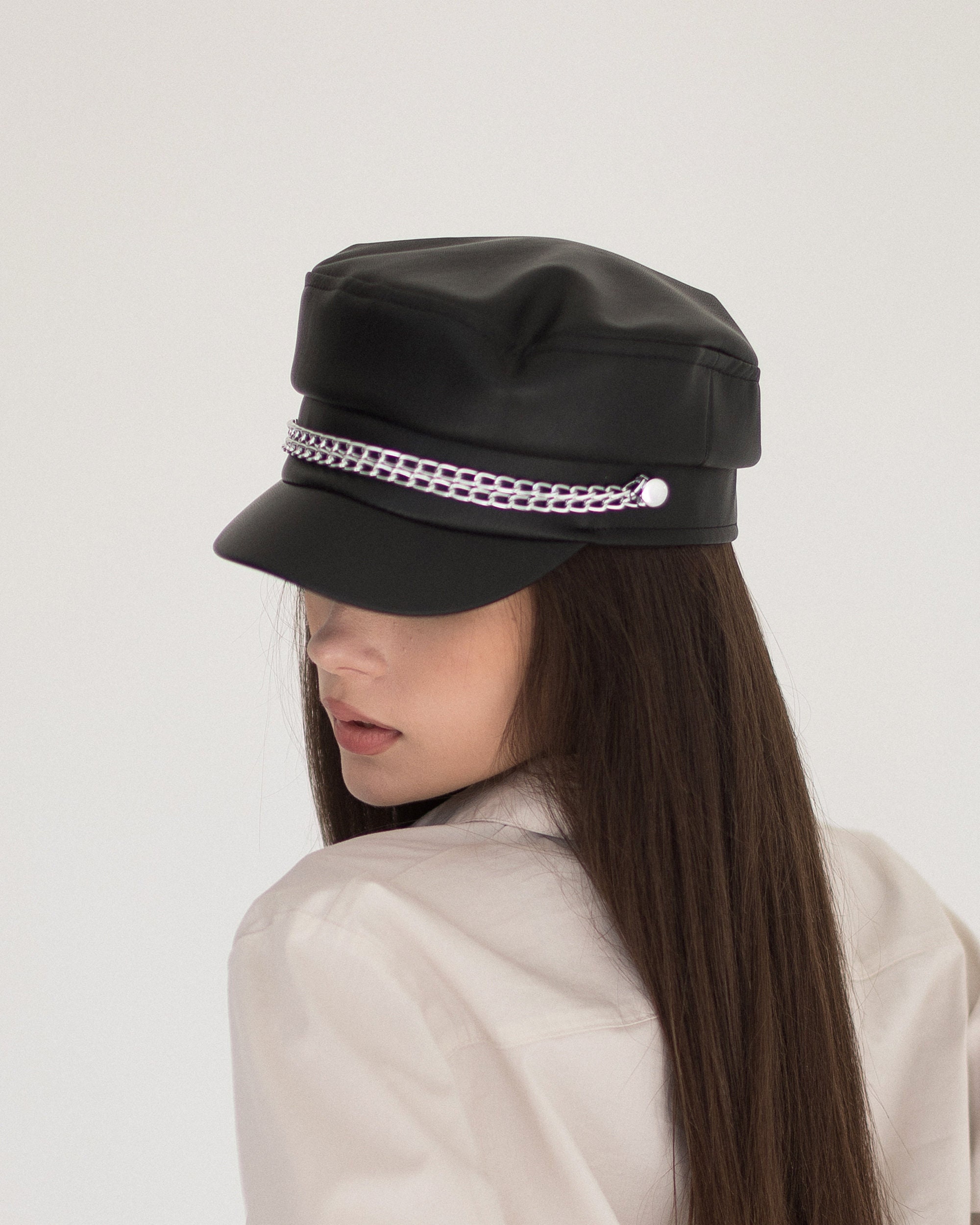 women's fiddler cap