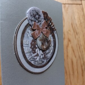 Carte de Noël couronne et pomme de pin