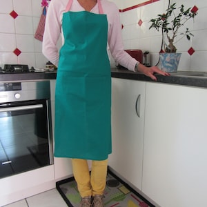 KITCHEN APRON