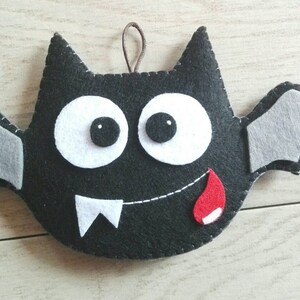 Felt halloween bat,halloween decor image 6