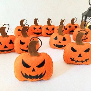 Felt halloween ornament, halloween pumpkin
