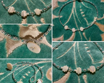 Mother Of Pearl Palm Tree Anklet