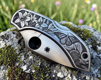 Spyderco Dragonfly with Intricately Engraved Lilies and Monarch Butterfly