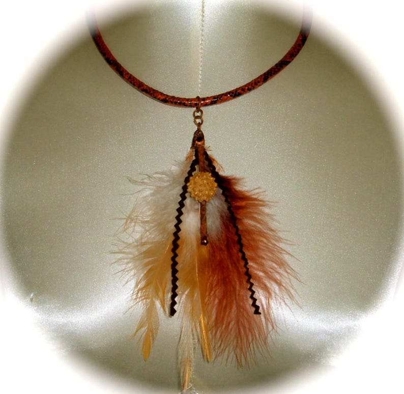 collier plumes serpent style amérindien from Talala Mikasi image 1