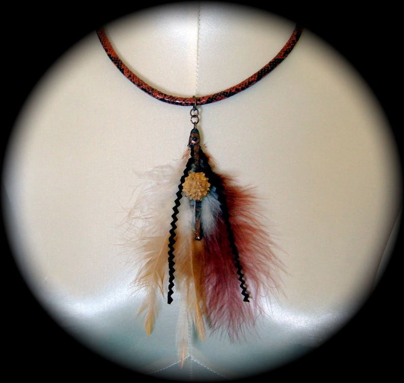 collier plumes serpent style amérindien from Talala Mikasi image 2