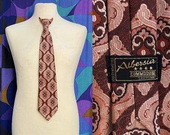 Groovy Vintage 60s 70s Brown Psychedelic Pattern Clip On Tie by Albersia