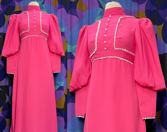 Stunning Vintage 60s 70s Bright Pink and White Daisy Flower Lace Trim High Neck Maxi Dress with Amazing Juliet Sleeves UK Size 8/10 Small