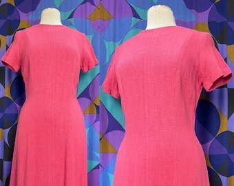 Superbe robe droite rose à manches courtes et longueur au genou, vintage des années 60, par St Michael UK, taille 12, moyenne