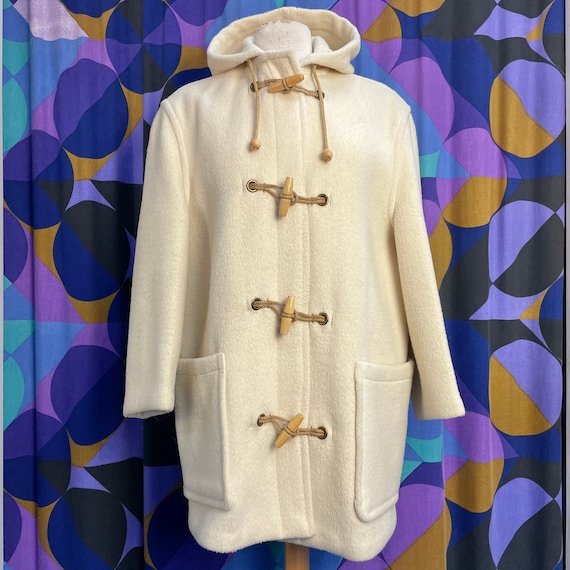 Fab Vintage 80s Off-white/cream Wool Mix Duffle Coat With Wooden
