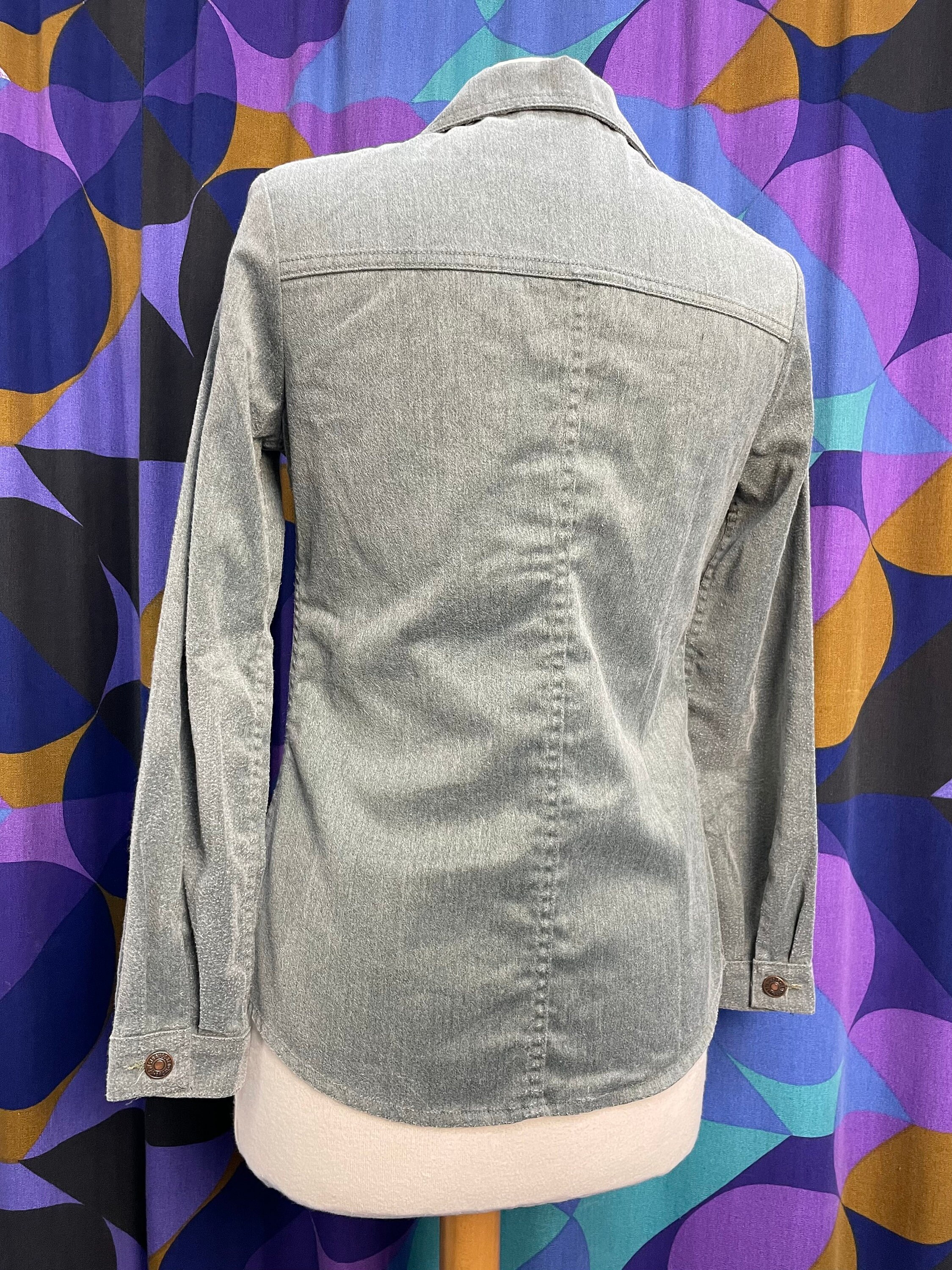 VTG 1970s MISS LEVIS BIG E BLACK/GOLD TAB CORDUROY SHIRT LARGE COLLARS 34” CHEST