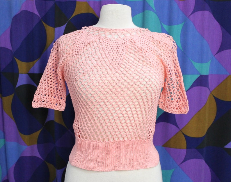 Beautiful Vintage 50s Handmade Baby Pink Crochet Short Sleeved Top with Button Neck Detail UK Size 8 Small