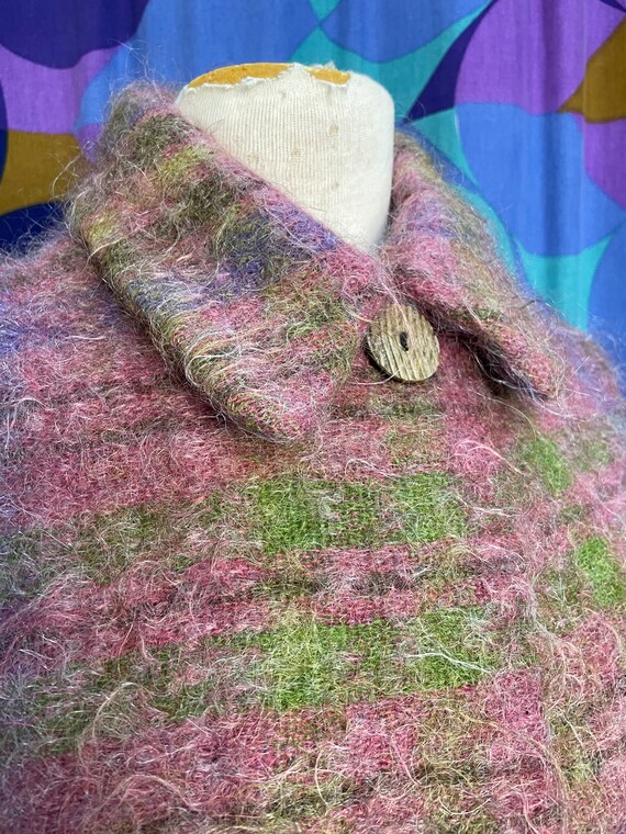 Gorgeous Vintage 60s Purple Mohair Wool Short Cap… - image 6