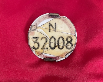 Vintage Londense buschauffeur badge N 32008