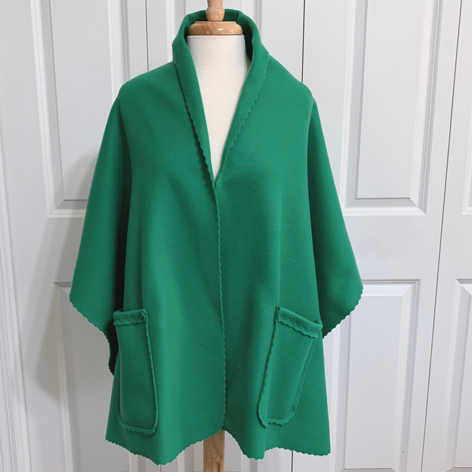 Adult Fleece Shawl Wrap with Pockets Lovely Bright Green One Etsy