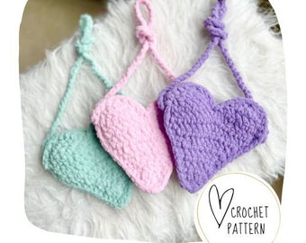 The Sweetheart Purse Pattern - DIGITAL PDF COPY / Crochet Heart Pattern / Crochet Heart Purse / Valentine's Gift / Beginner Crochet Pattern