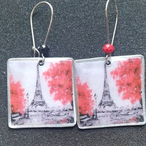 Eiffel Tower Earrings,Chandelier earrings,Vintage Paris earrings,Handmade gift,Paris lovers