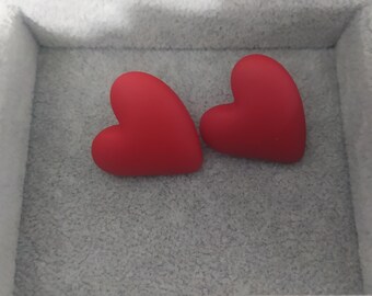 Polymeric clay heartd