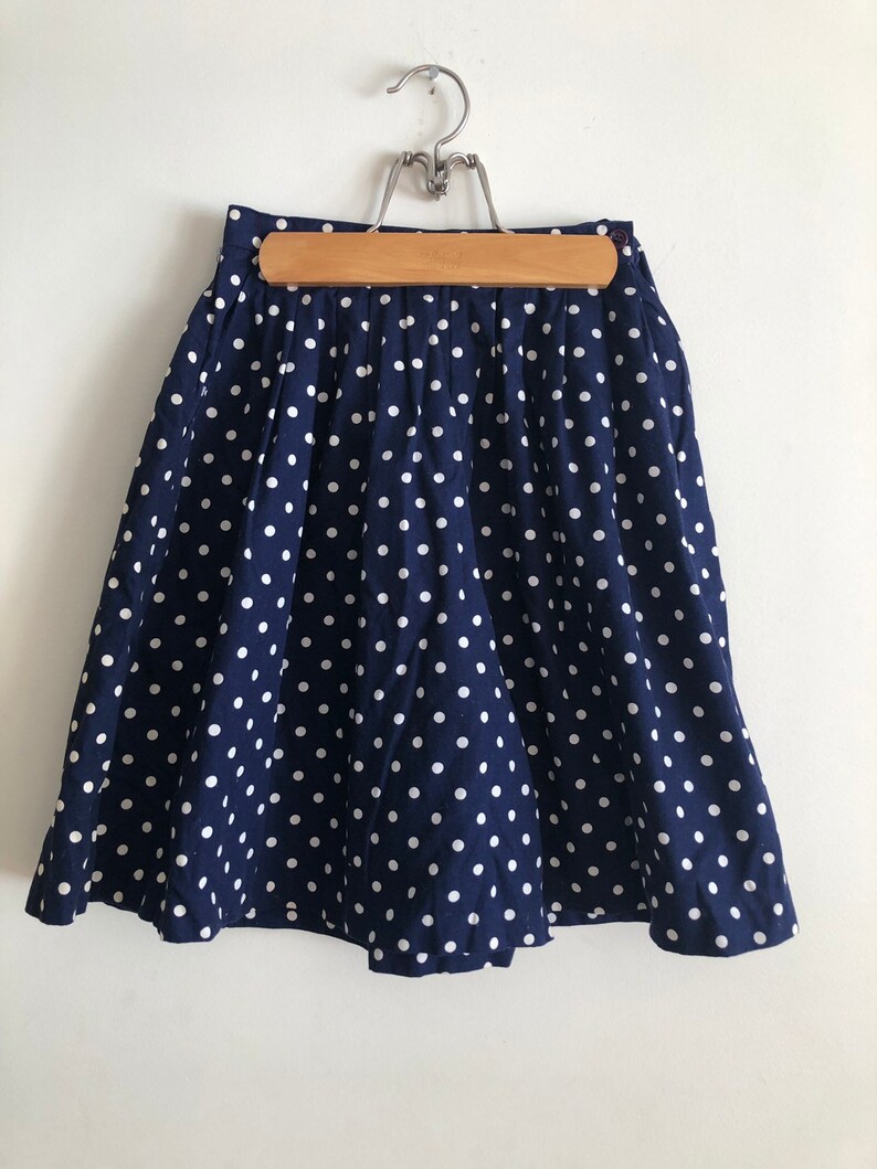 Navy polka dot skirt shorts