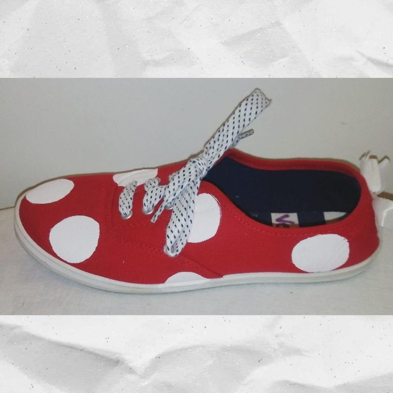 Custom Hand Crafted Minnie Mouse Polka-Dot Sneakers EUC image 6