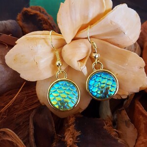 Mermaid Earrings - Iridescent Scale -  Mermaid Scale Earrings
