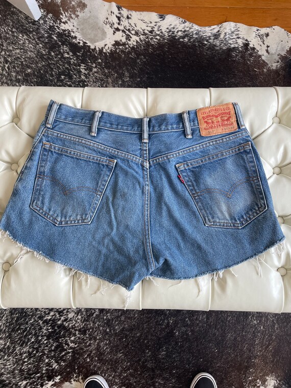 Levi’s 517 Cut off Jean Shorts size 33 waist, 41”… - image 2