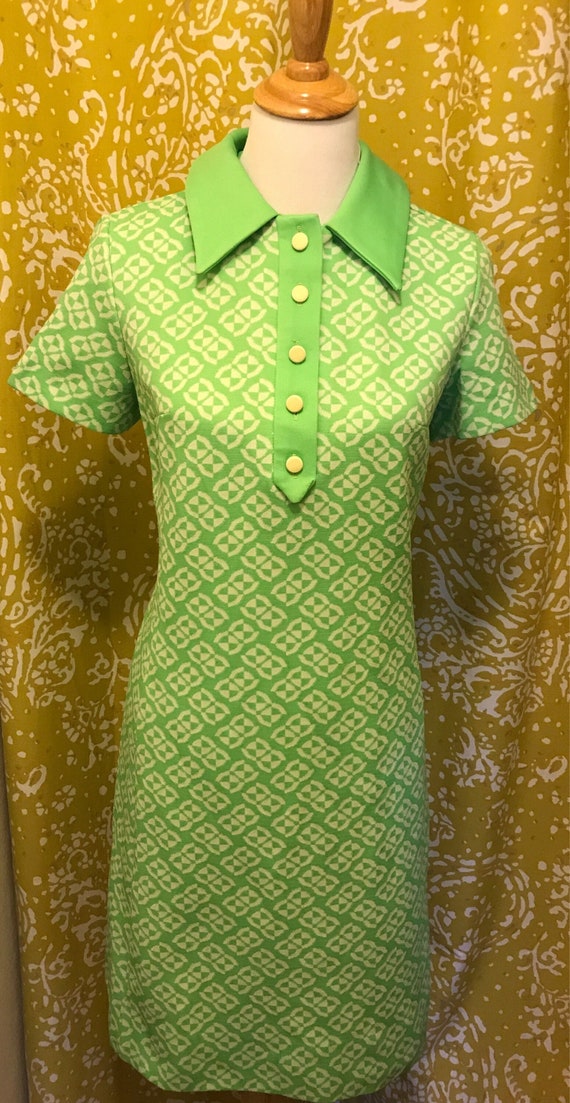 David Crystal Fashion - Size 16 - Bright green geo