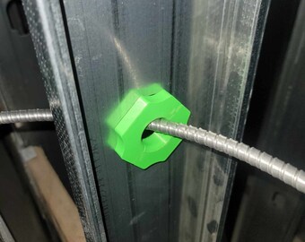 Reusable MC cable guide