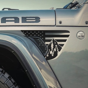 American Flag & Mountains Fender Vent Vinyl Decal Sticker Fits Jeep Wrangler JL/Jeep Gladiator JT 2018-2024