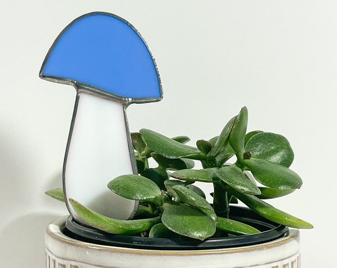 Periwinkle Mushroom Plant Stake or Sun Catcher