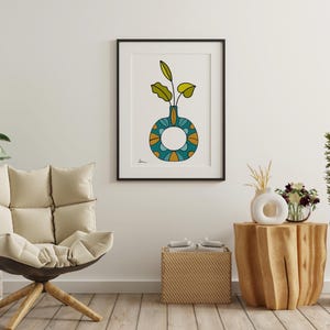 Elegancia tropical: Póster de jarrón en verde azulado y ocre oscuro - Decoración espectacular para el hogar