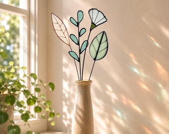 Botanischer Blumenstrauß aus Buntglas