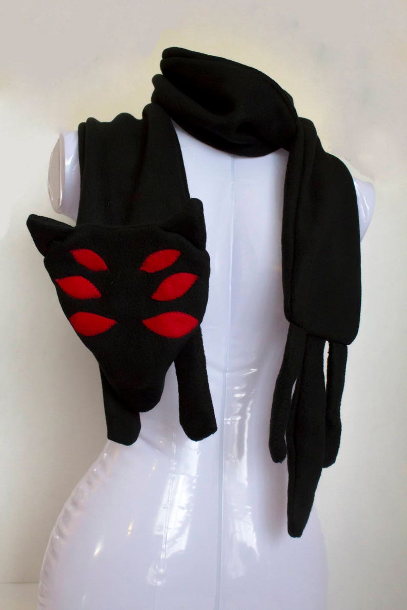 Dread Wolf Dragon Age Inquisition Fleece Scarf image 3