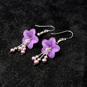 Flower Drop Earrings image 1