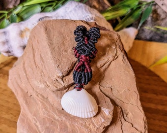 Abstract Macrame Shell Pendant