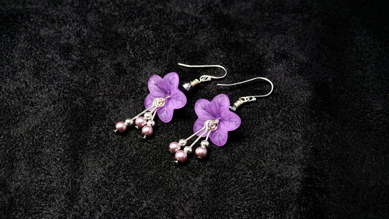 Flower Drop Earrings image 1