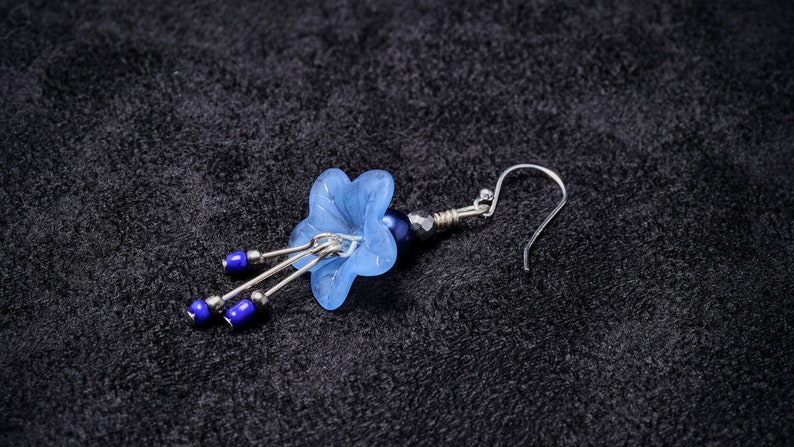 Flower Drop Earrings image 4