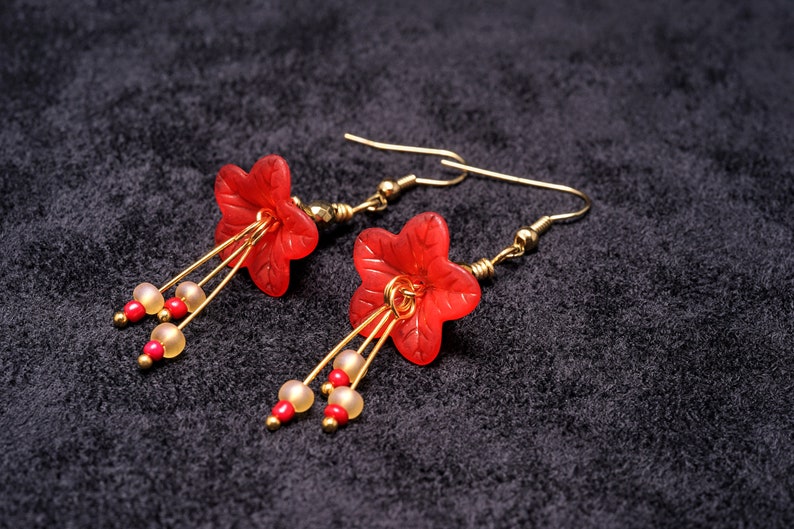 Flower Drop Earrings image 7